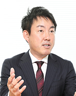 執筆者:守屋史章