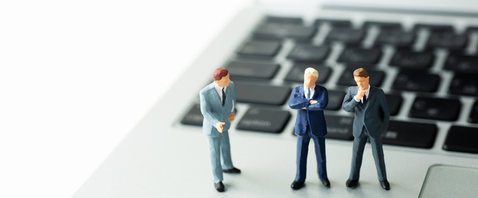 コロナ禍で動いた銘柄、テーマは？騰落ランキングで検証