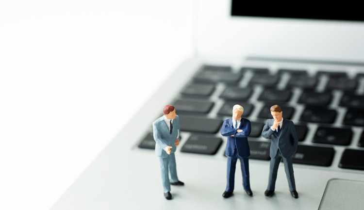 コロナ禍で動いた銘柄、テーマは？騰落ランキングで検証